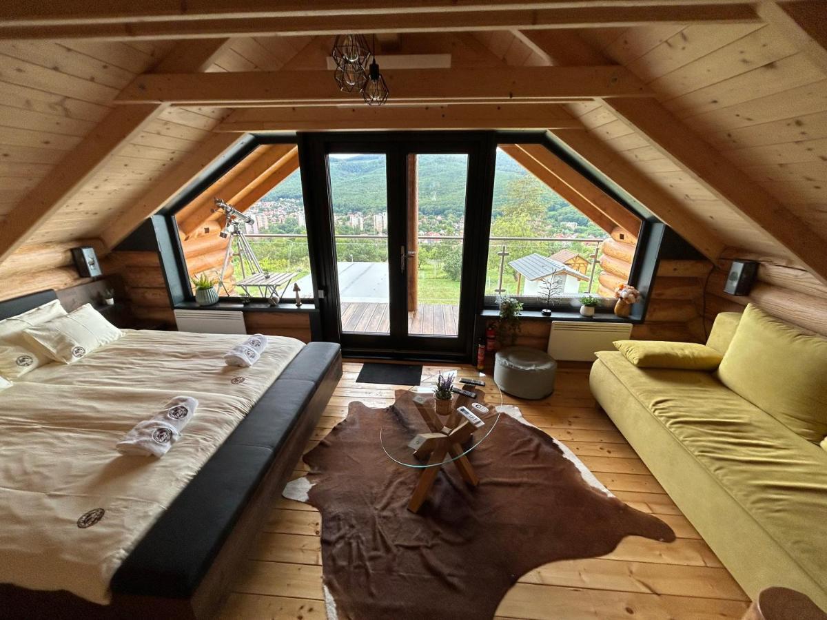 Roenk Relax Apartment Miskolc Bagian luar foto
